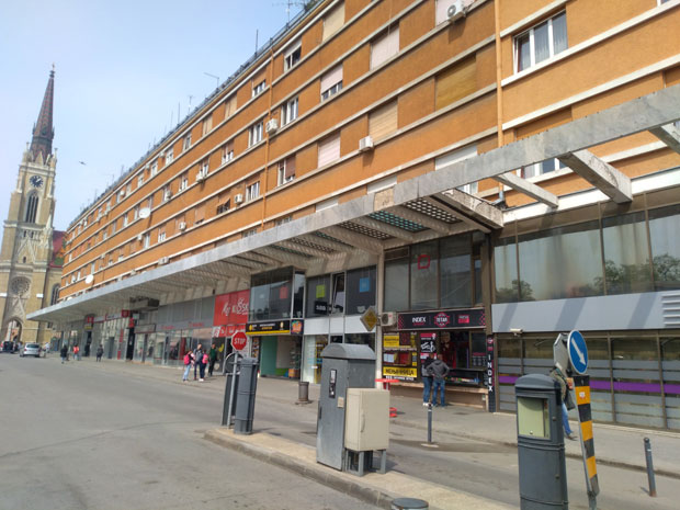 ЖАЛБЕ НОВОСАЂАНА: Једни траже чесме, други лепше фасаде